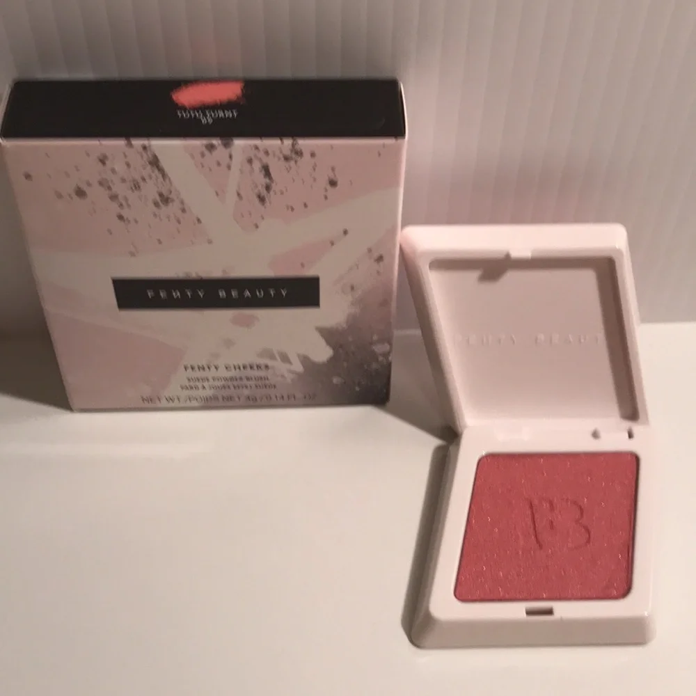 Fenty Cheeks Suede Powder Blush in tutu turnt NEW